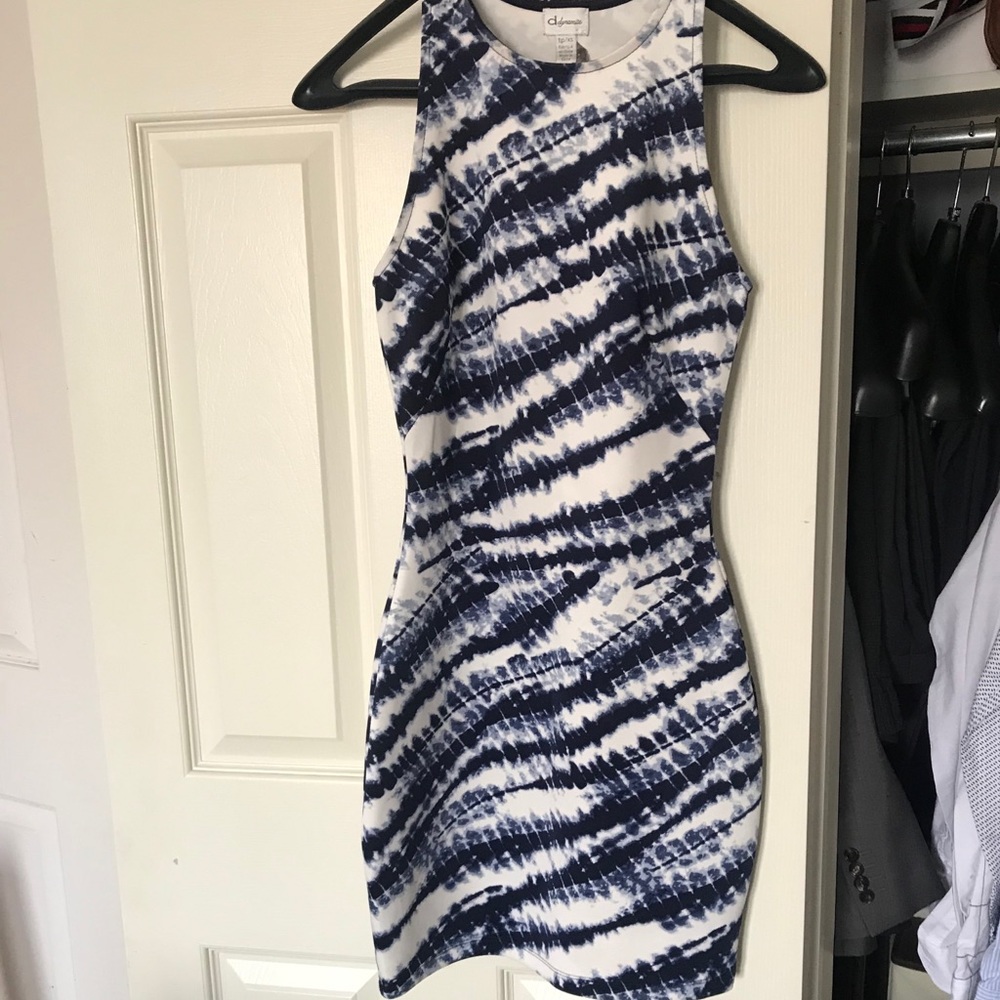 Dynamite- Bodycon Tie Dye Pattern Mini Dress - XS